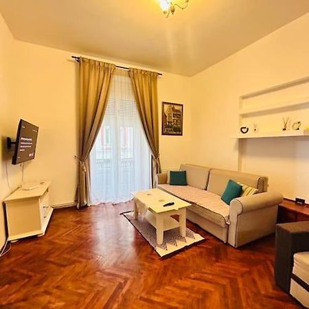 Apartmán Hidden Gem In The Old Town Temešvár Exteriér fotografie