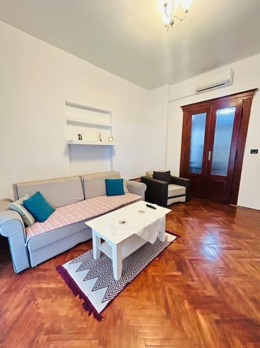 Apartmán Hidden Gem In The Old Town Temešvár Exteriér fotografie